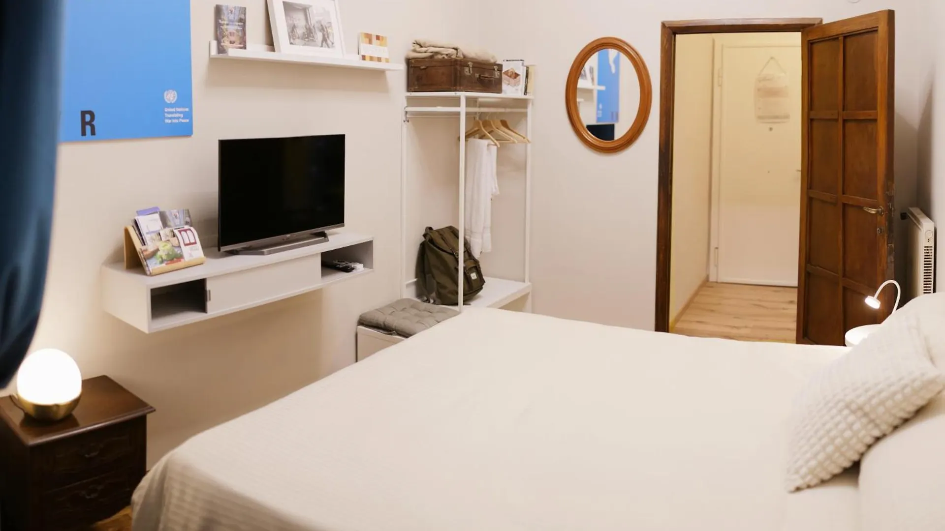 Apartment Bilocale Luminoso E Silenzioso Nel Cuore Di Genova A Due Passi Da San Lorenzo