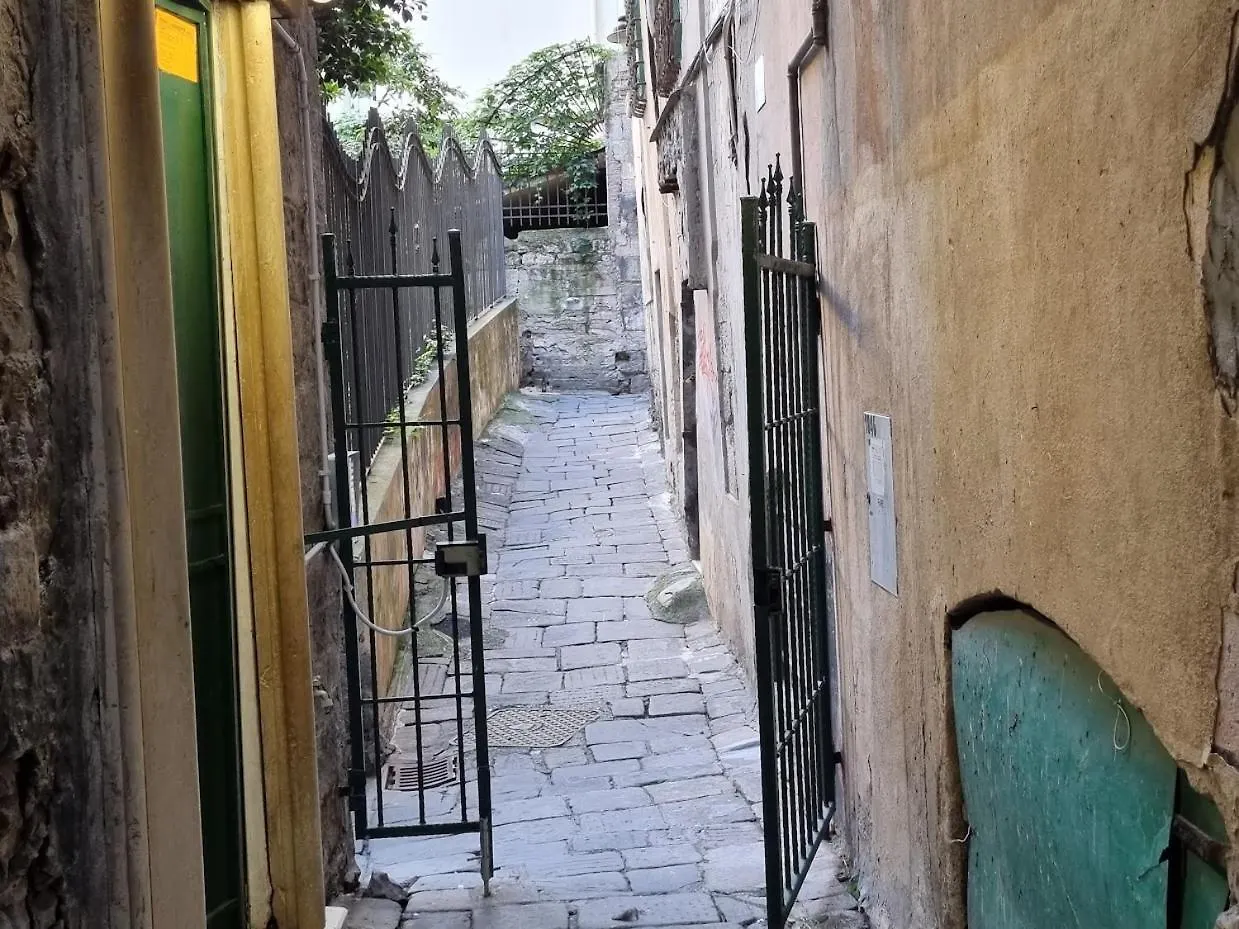 Bilocale Luminoso E Silenzioso Nel Cuore Di Genova A Due Passi Da San Lorenzo Apartament Genua